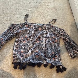 American Eagle Open Shoulder Top. Size XS.  (brown, white, and orange)